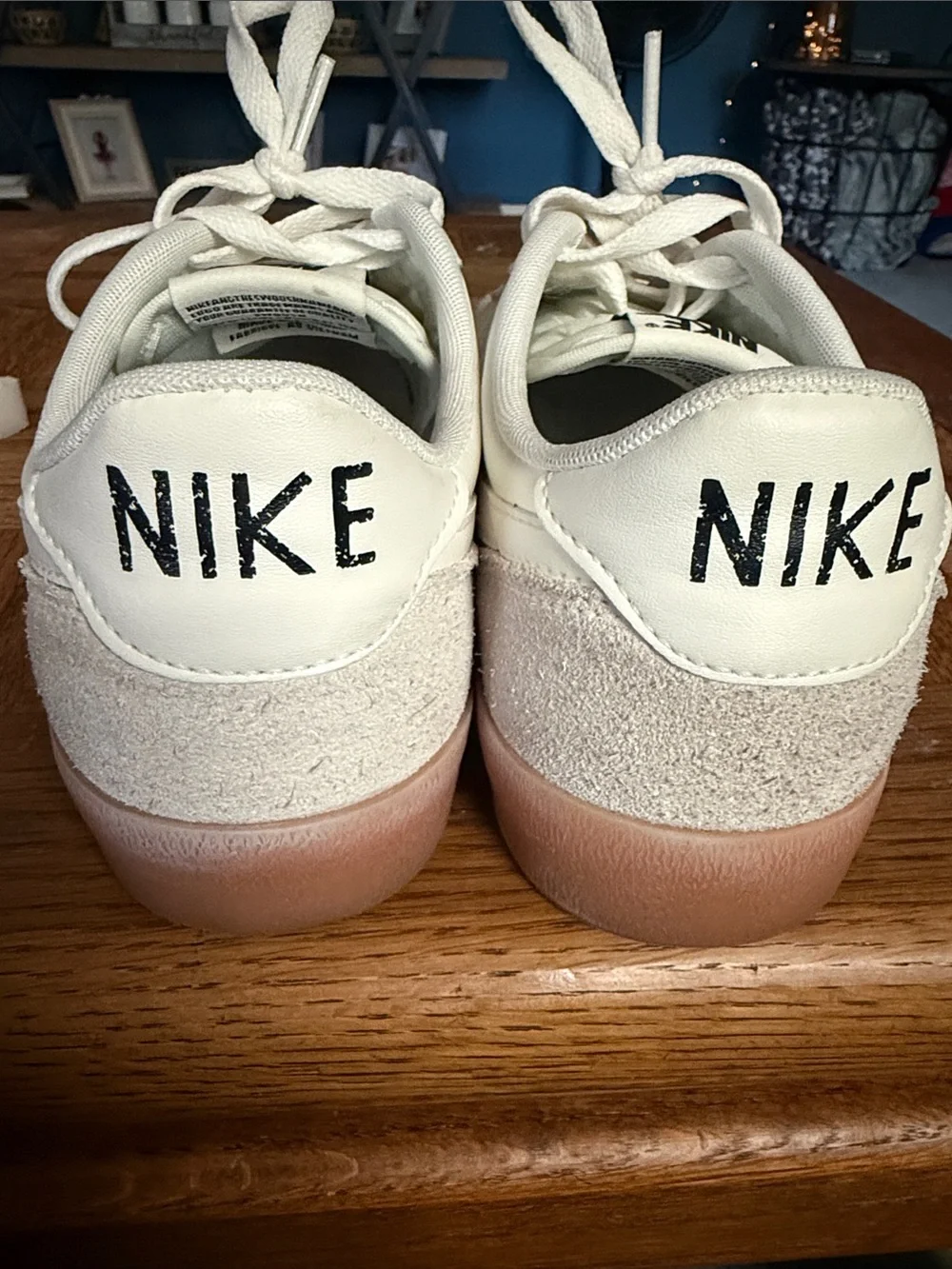 Nike classic low